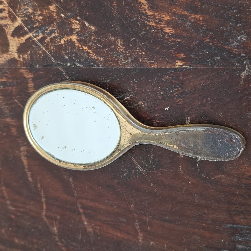 Small hand mirror - Picture 3 of 4
